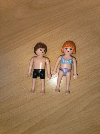 Lot de 2 Playmobil en maillot