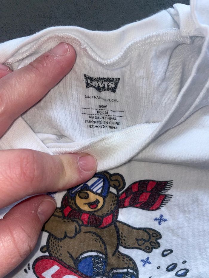 T-shirt Lévis - photo numéro 3