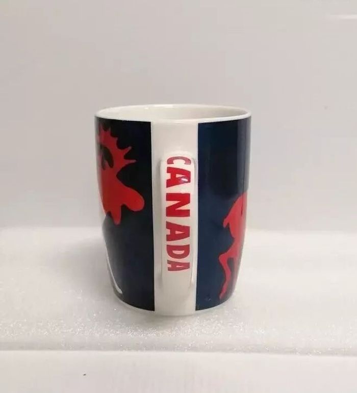 Mug / Tasse CANADA. - photo numéro 2