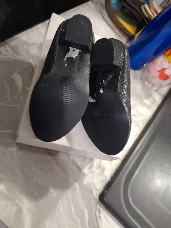 Chaussures noires paillettes - photo numéro 3