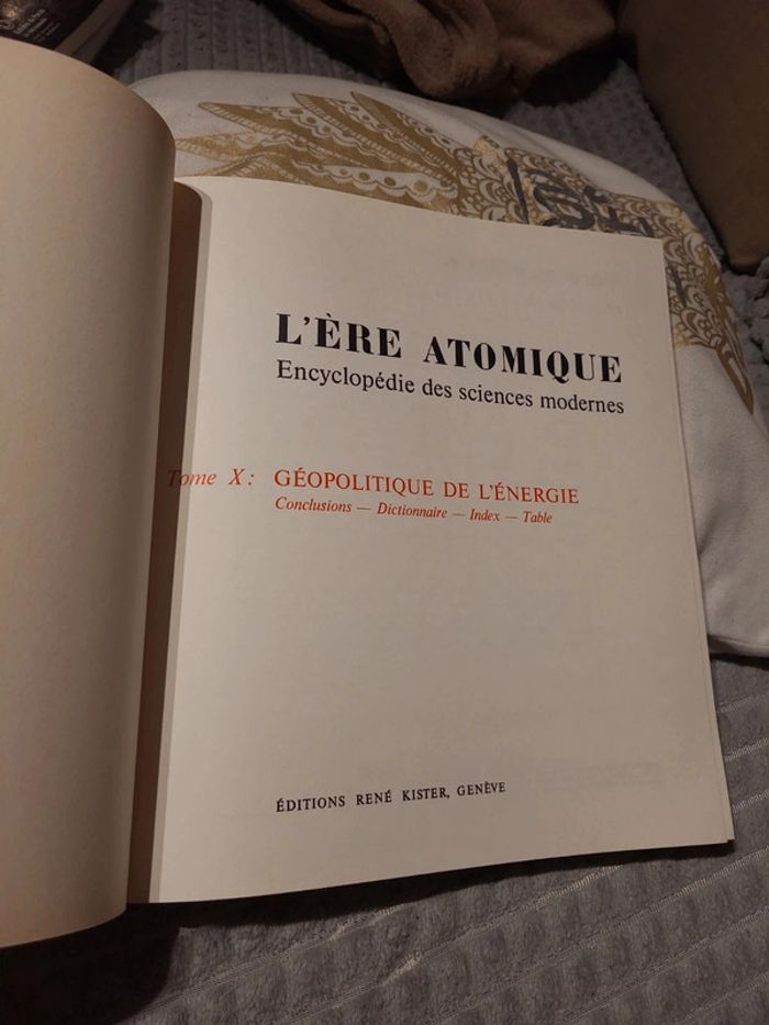 L'ère atomique. Encyclopédie des sciences modernes - photo numéro 2