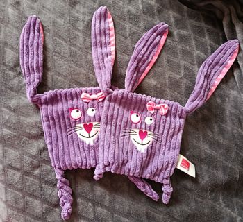 Lot de 2 doudous carré plat lapin côtelé et tissus -Influx
