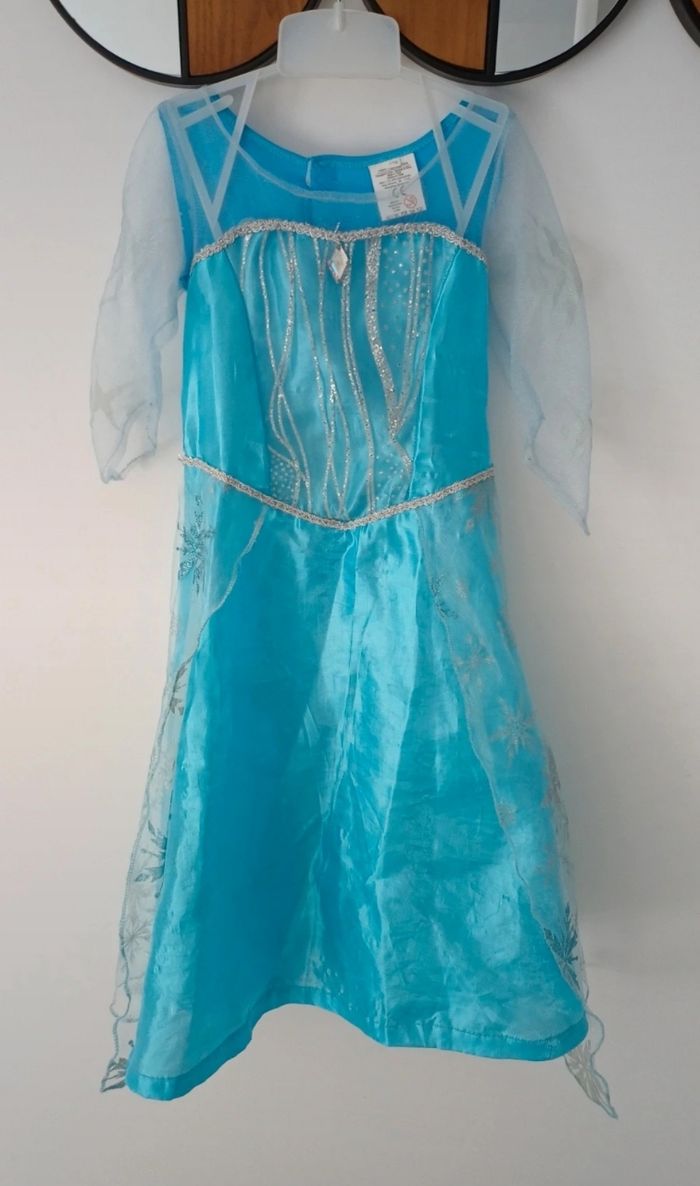 Déguisement reine des neiges