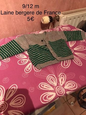 Gilet fait main 9/12 mois