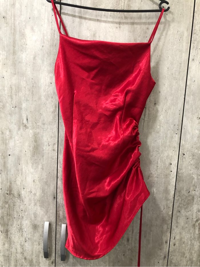 Belle robe - photo numéro 4