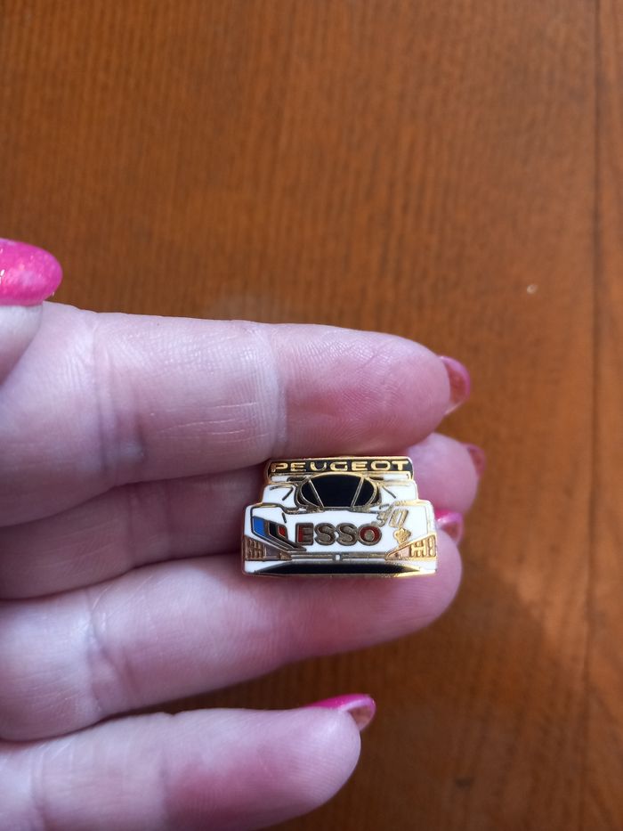 Pin's Peugeot