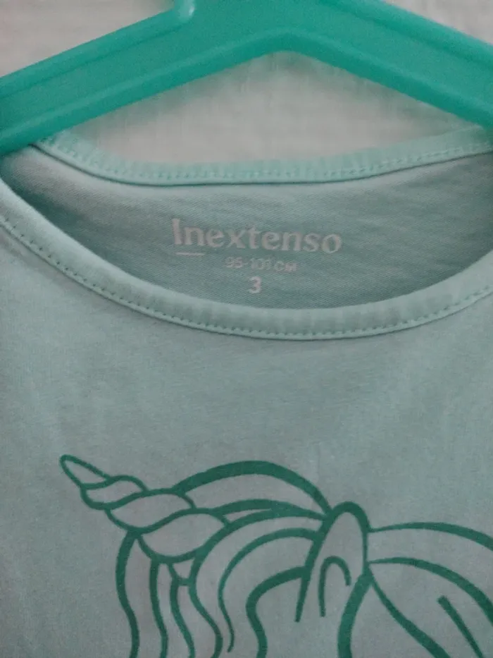 T-shirt licorne neuf taille 3 ans - photo numéro 3