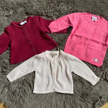 Petit gilets fille 3 mois