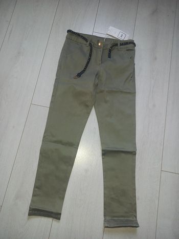 pantalon kaki