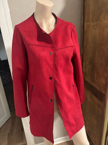 Manteau rouge suédine 