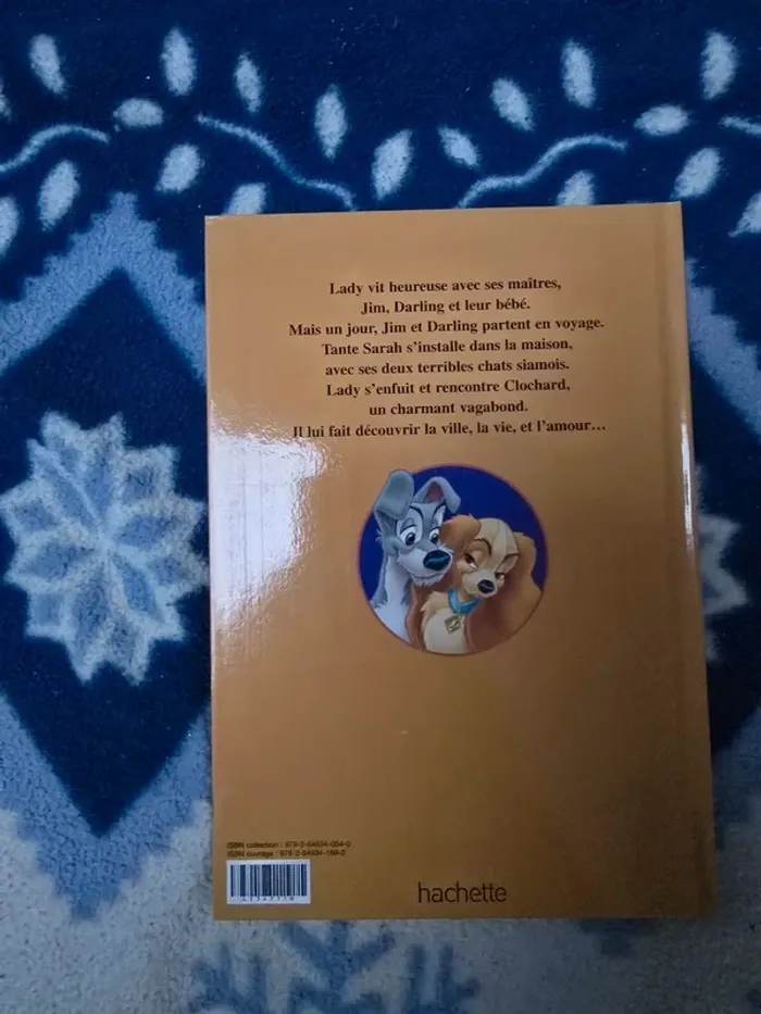 Livre la belle est le clochard - photo numéro 2