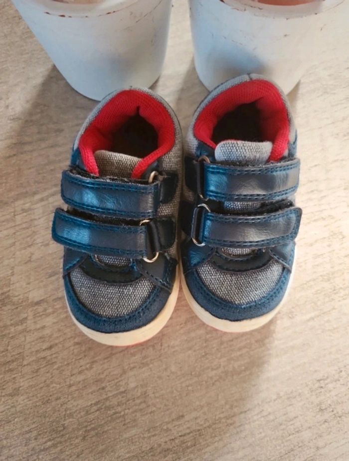 Chaussure bébé taille 20 - photo numéro 3