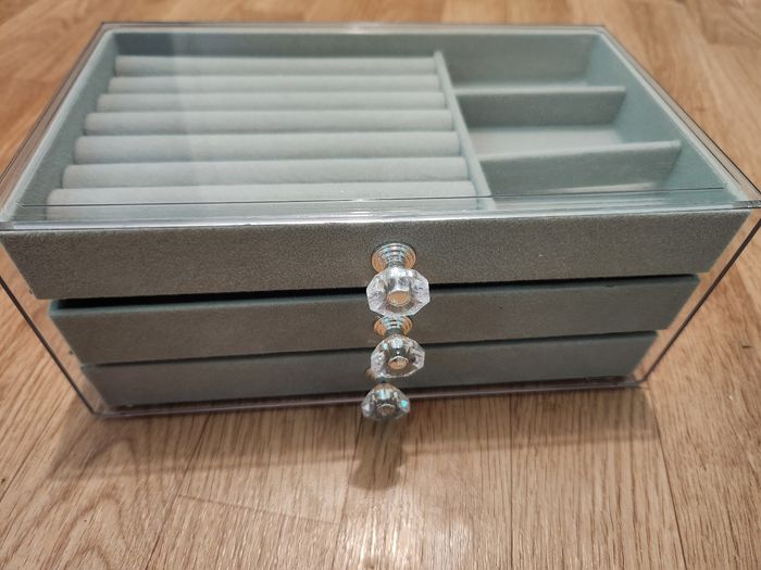 Boîte à Bijoux en Acrylique - photo numéro 6