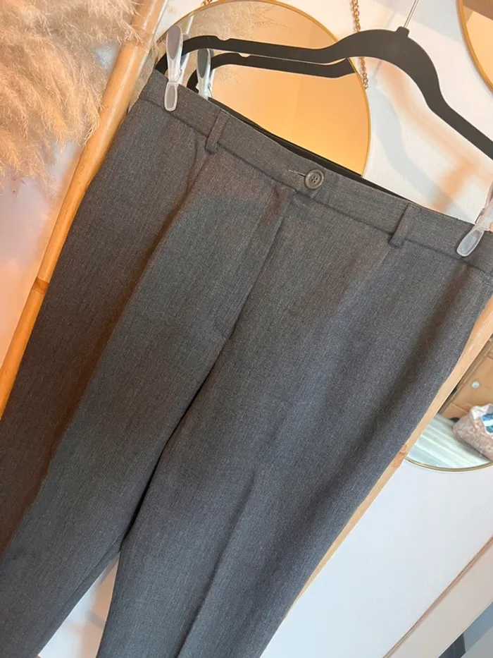 Pantalon gris habillé - photo numéro 2