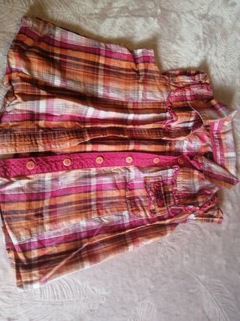 Très belle chemise à carreaux