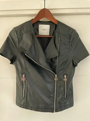Perfecto cuir noir manches courtes S
