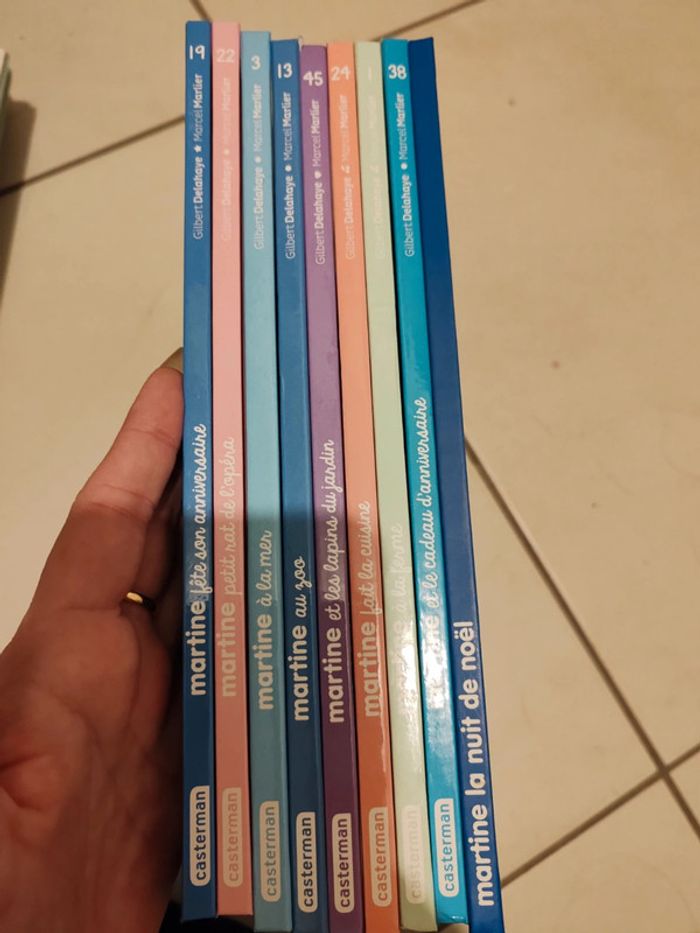 9 livres Martine - photo numéro 3