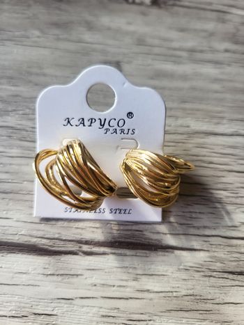 Boucle d'oreilles en acier inoxydable- Neuf 