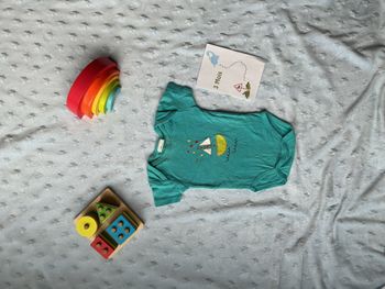 body manches courtes turquoise dessin devant 3 mois mots d'enfants