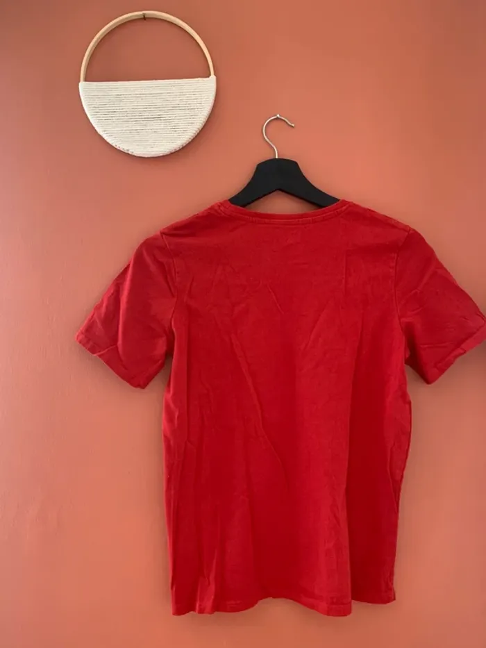 T-shirt rouge fille Primark – 13/14 ans – Imprimé nœuds - photo numéro 2