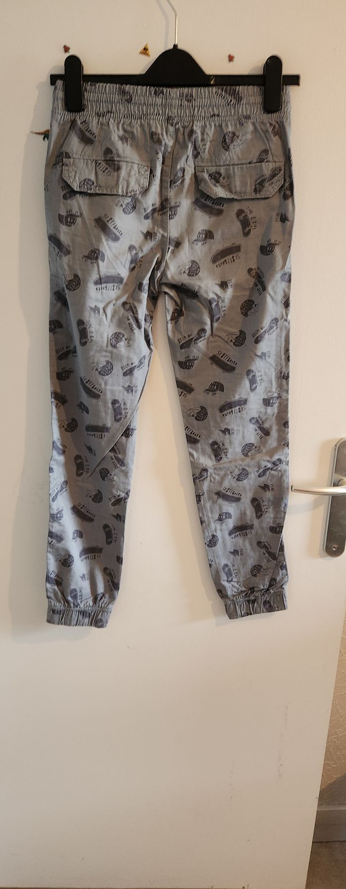 Pantalon garçon Kiabi taille 12 ans - photo numéro 2