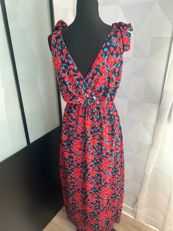 Jolie robe longue taille unique - photo numéro 2
