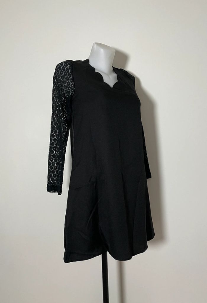 Robe noire à manches longues en dentelle Shein