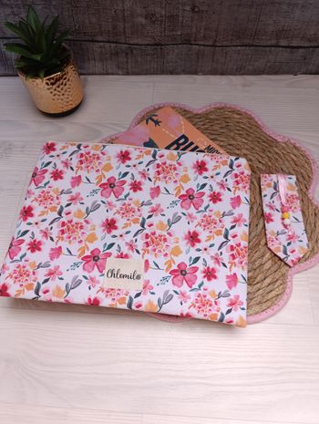 Pochette a livre + marque page