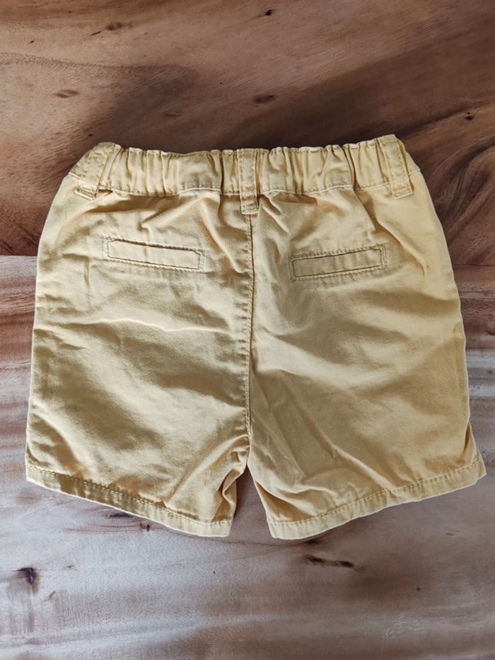 Short jaune foncé - photo numéro 5