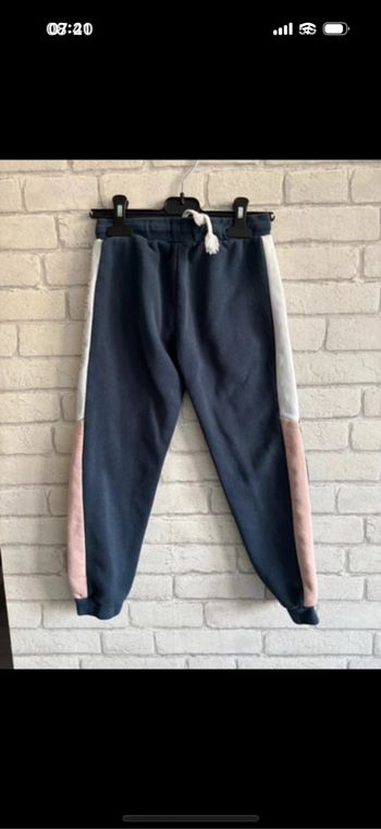 Pantalon jogging vertbaudet taille 8 ans