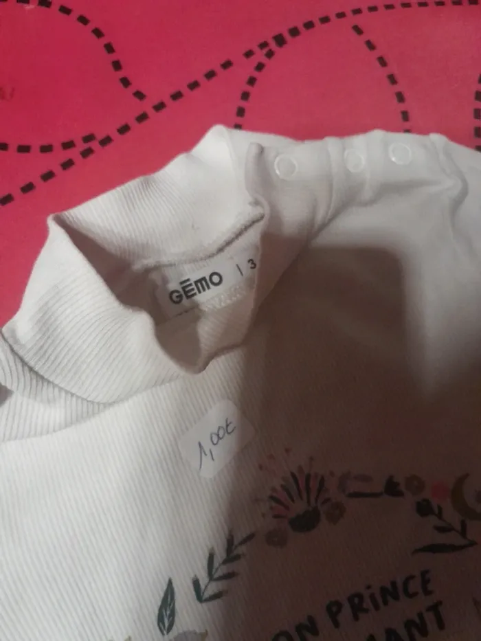 T-shirt manche longue taille 3 ans - photo numéro 3