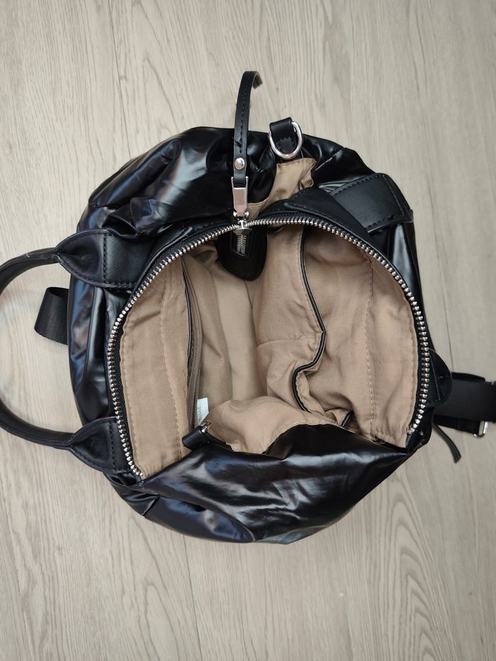 Sac Matelassé Noir Brillant - excellent état - photo numéro 3
