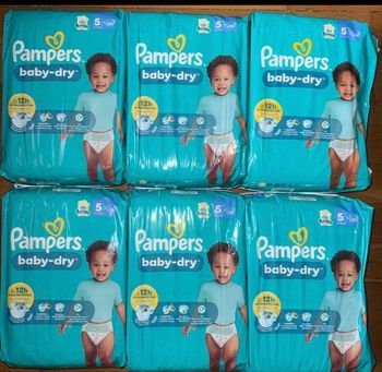 Lot de 6 paquets de couches Pampers taille 5