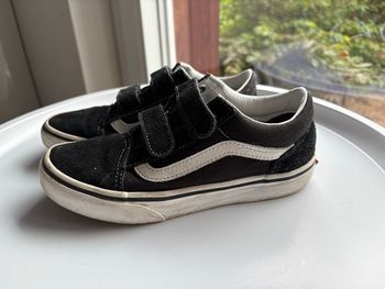 Vans scratch