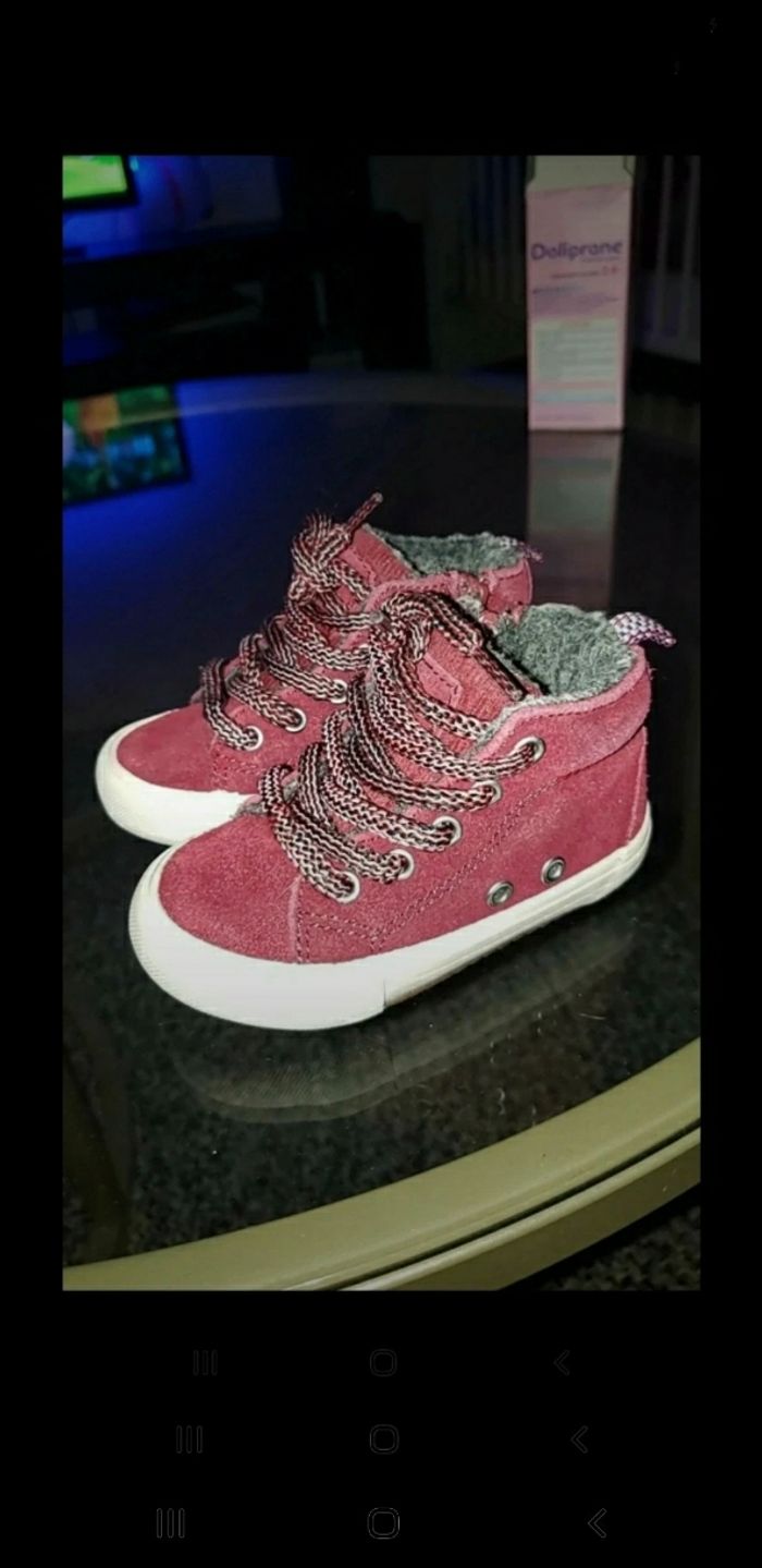 Chaussure  baby zara 21 - photo numéro 2