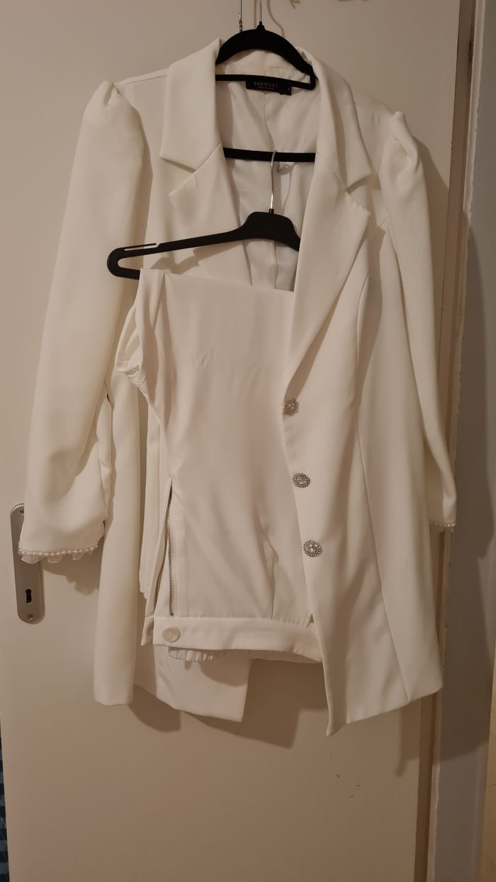 Tailleur