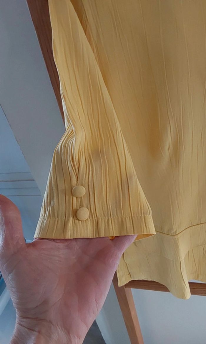 Chemise /surchemise  /veste légère Vintage gaufrée jaune T 38/40 - photo numéro 6