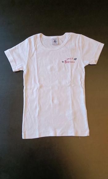 T-shirt blanc petit bateau 5 ans