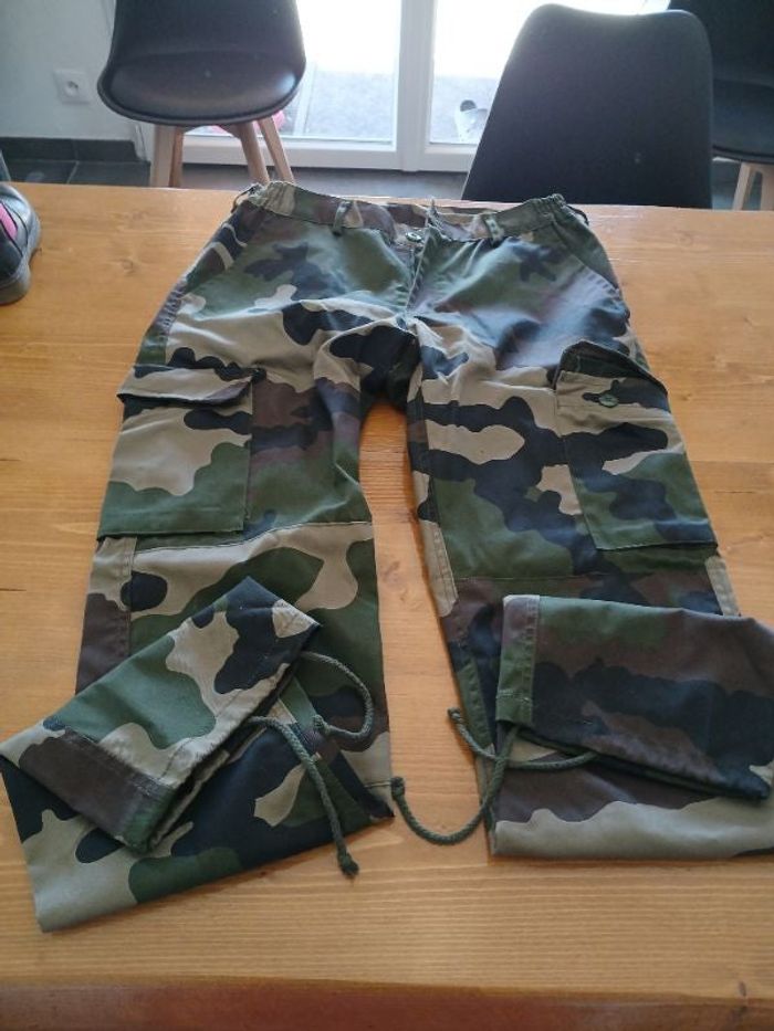 Pantalon militaire