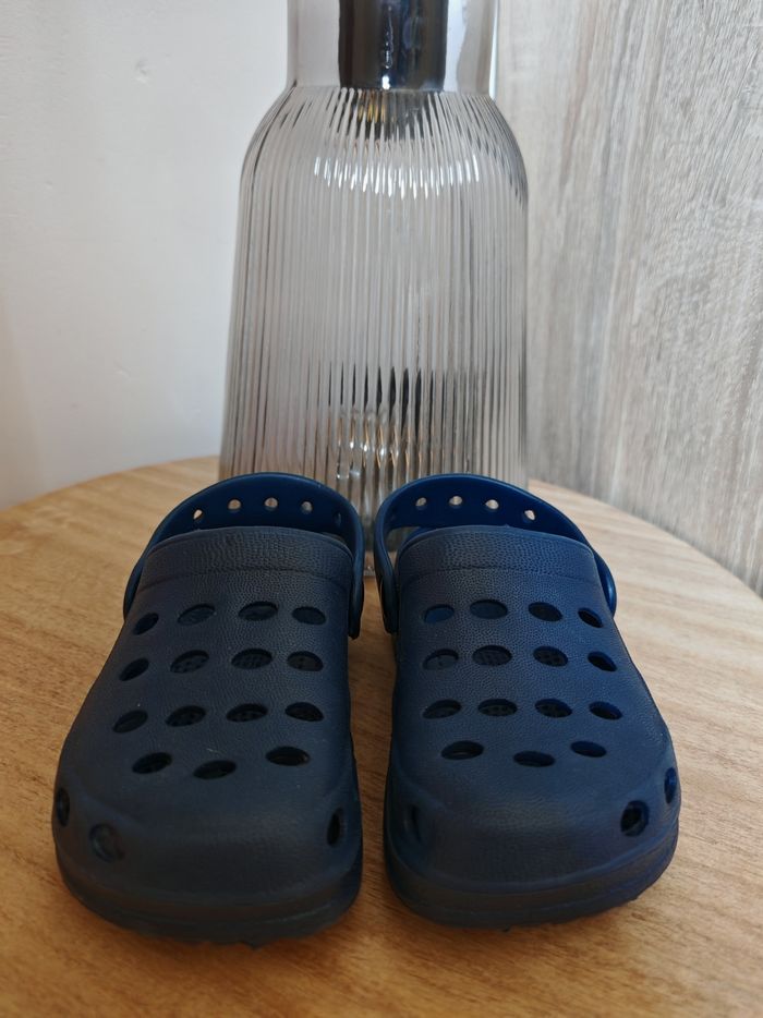 Chaussure garçon style crocs pointure 26 neuve - photo numéro 5