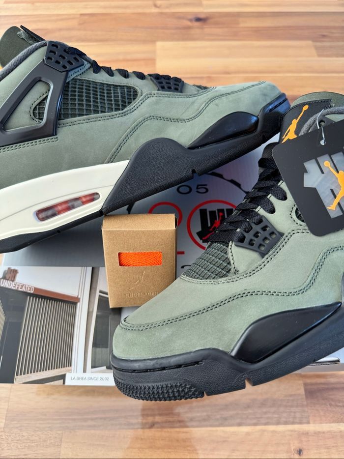 Jordan 4 x Undefeated - photo numéro 4