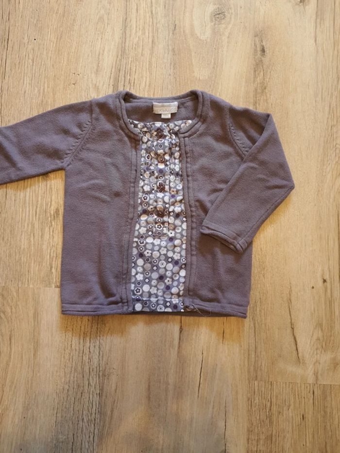 Pull, fille, 18 mois.