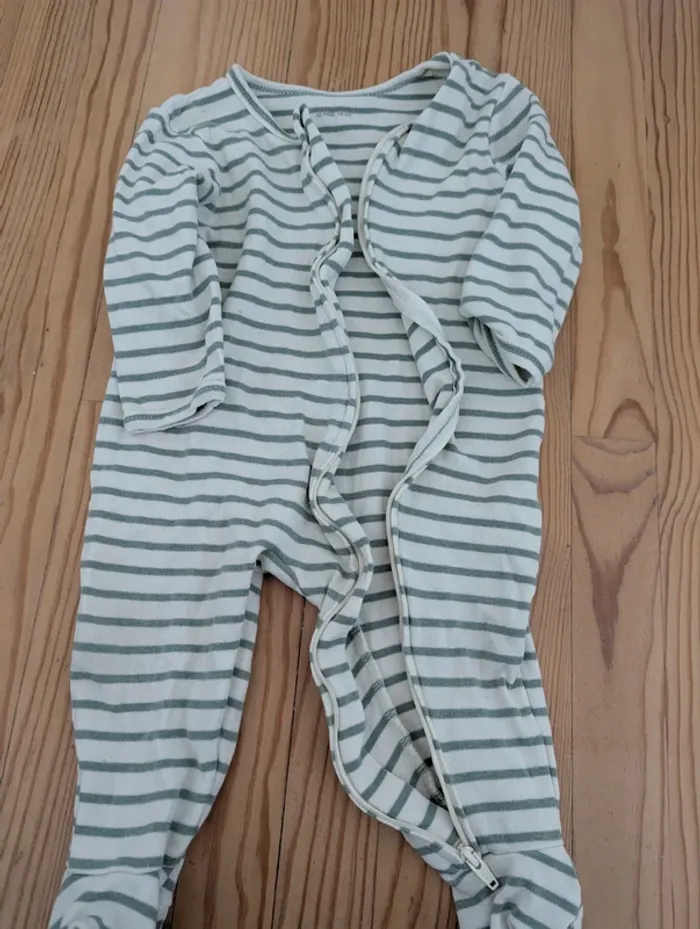 Lot 2 pyjamas, 12 mois Vertbaudet - photo numéro 2