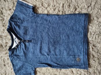 Tee-shirt taille 5 ans
