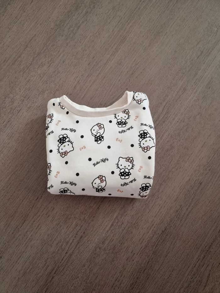 Pull Hello Kitty - photo numéro 3