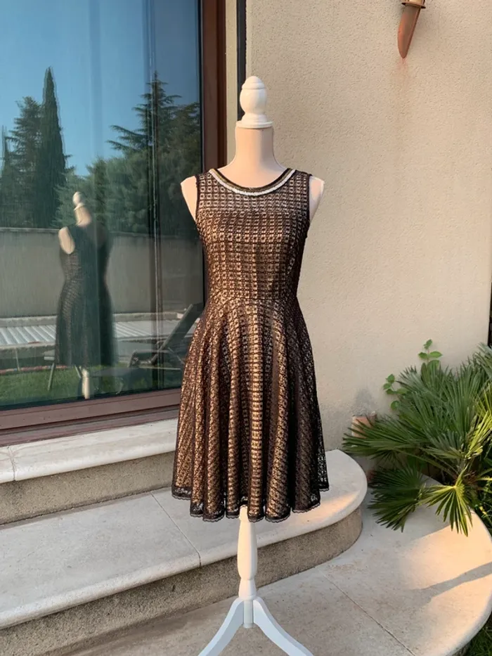 Robe Sinéquanone noire en dentelle taille S - photo numéro 12