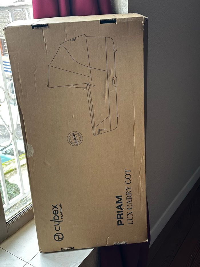 Trio PRIAM POUSSETTE CYBEX (châssis, Nacelle et siège aussi) - photo numéro 4