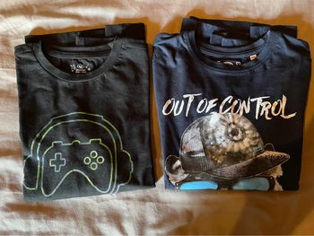 2 tee-shirts manches longues