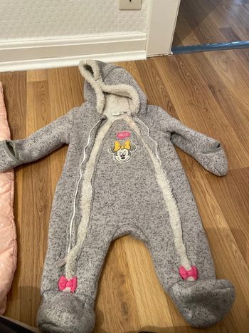 Combinaison Disney baby