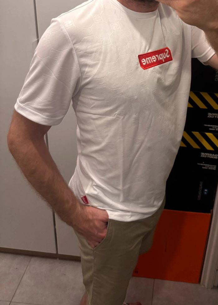 t-shirt manches courtes homme SUPREMe taille L neuf sous blister avec étiquettes - photo numéro 6
